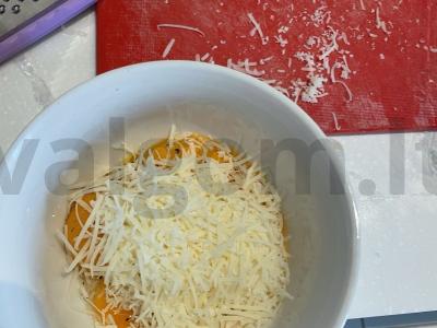 Orzotto „Carbonara“ su rūkyta šonine Žingsnis 3