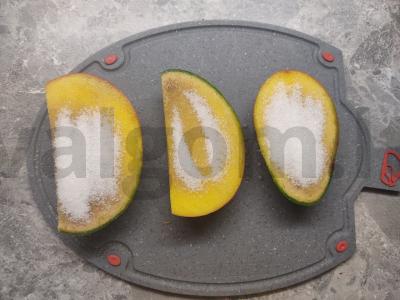 Ekzotiniai vaisiai su vaniliniu ledais Žingsnis 2