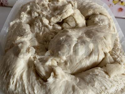 Pica tešla pagrindine nuotrauka