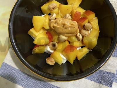 Salotas „Trys sūriai“ su salsos padažu ir riešutais Žingsnis 3