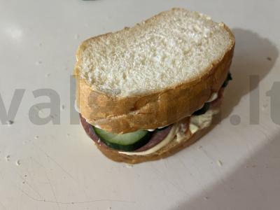 Neįtikėtinai skanus ir traškus karštas sumuštinis ilgam keliui Žingsnis 6