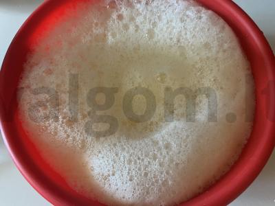 Ažūriniai blynai ant verdančio vandens su sviestu Žingsnis 3