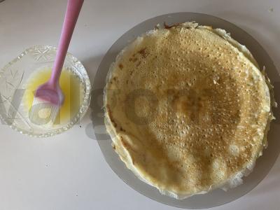 Ažūriniai blynai ant verdančio vandens su sviestu Žingsnis 9