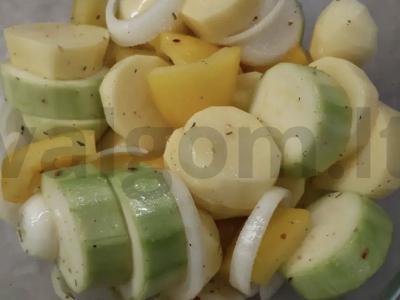 Daržovių šašlykai Žingsnis 1