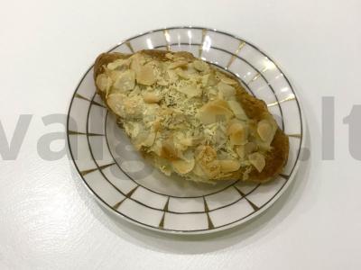 Kruasanai su kremu pagrindine nuotrauka