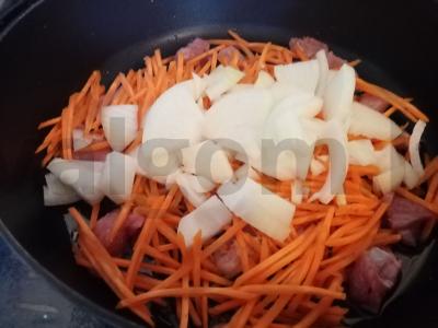 Kalakutiena su ryžiais ir daržovėmis Žingsnis 3