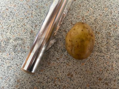 Keptas bulvės su sūriu „Mažytė bulvytė“ Žingsnis 1