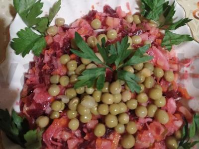 Kvapnus vinigretas pagrindine nuotrauka