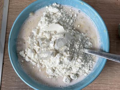 Bananiniai keksiukai su uogų jogurtu Žingsnis 4