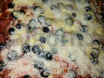 Pica „Greita“ ant sluoksniuotos tešlos Žingsnis 6