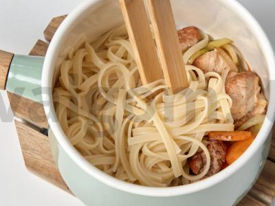 Daržovių troškinys su makaronais Žingsnis 3