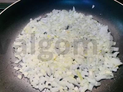 Makaronai su faršu „Sūrio“ Žingsnis 2