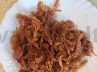 Kopūstai troškinti su dešrelėmis Žingsnis 3