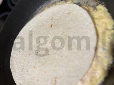 Tortilija su kumpiu ir sūriu Žingsnis 5