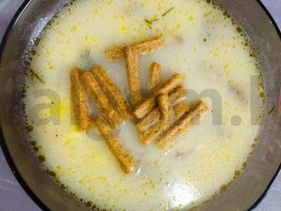 Sūrio sriuba su grybais pagrindine nuotrauka