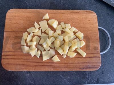 Vaikiška sriuba su kalakutiena Žingsnis 2