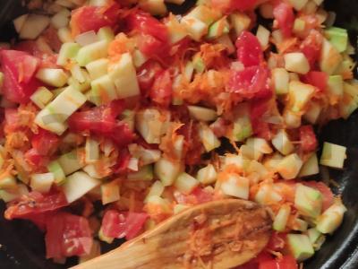 Daržovių sriuba ant mėsos sultinio Žingsnis 3