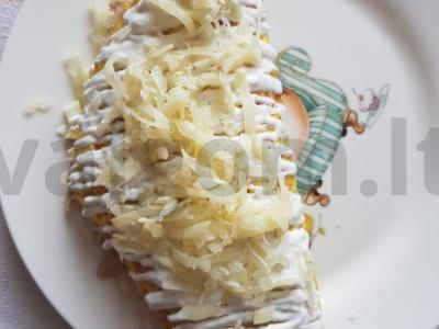 Avižų blynas su kalmarais pagrindine nuotrauka