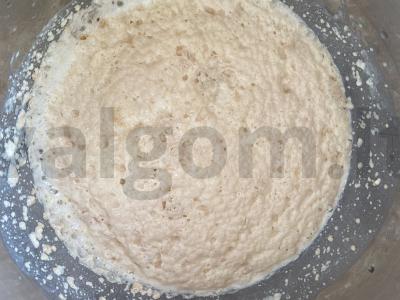 Pyragas su vyšniomis ant pieno Žingsnis 1