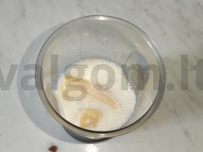 Bananų pieno kokteilis su grietinėlėmis Žingsnis 3