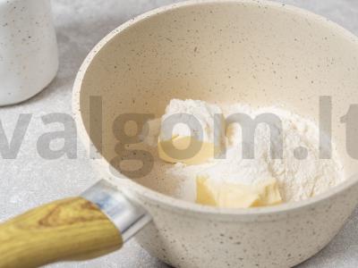 Paprasta klasikinė lazanja su faršu orkaitėje Žingsnis 2