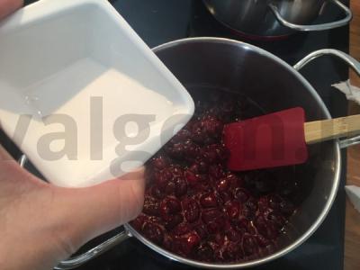 Vyšnių sūrio pyragas Žingsnis 9