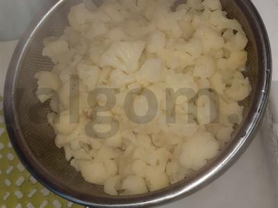 Žiedinės kopūstų apkepas su sūriu ir česnaku Žingsnis 4