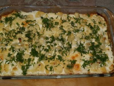 Žiedinės kopūstų apkepas su sūriu ir česnaku pagrindine nuotrauka