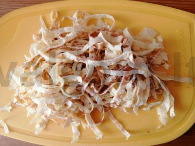 Salotas su rūkytu sūriu „Voratinklis“ Žingsnis 3