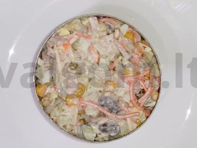 Lengvas riterių salotas pagrindine nuotrauka