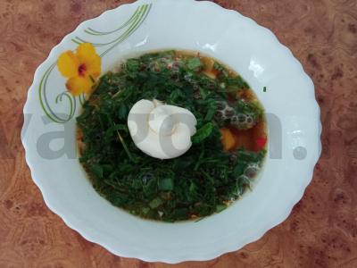 Paprasta vasaros okroška pagrindine nuotrauka