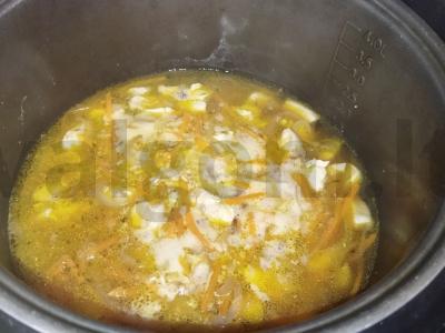 Perlovka su vištiena lėtoje viryklėje Žingsnis 4