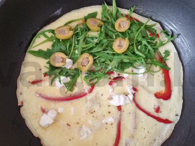 Omletas su paprikomis ir alyvuogėmis Žingsnis 3