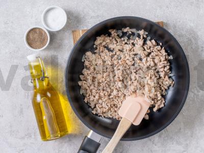 Blynai su mėsos faršu Žingsnis 2