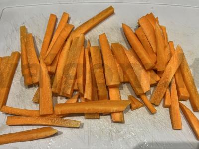 Jautienos troškinys su marinuotais agurkais Žingsnis 2