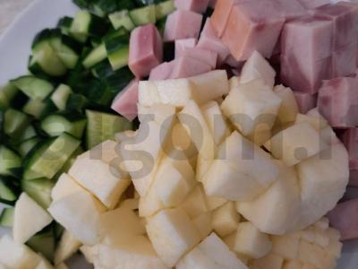 Sluoksniuotas salotas su obuoliu Žingsnis 4