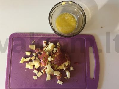 Auksinis obuolių štrudelis greitai Žingsnis 1