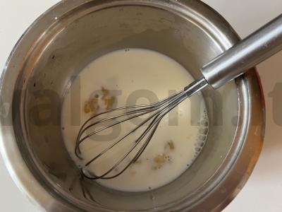 Pieninė-bananų avižinė košė Žingsnis 2