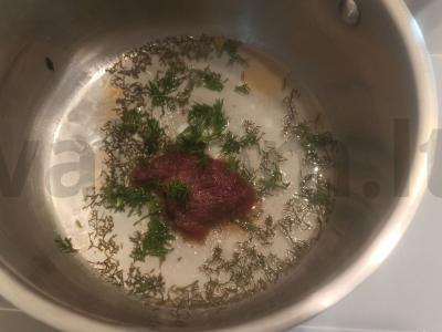 Tatarų kečupas su žolelėmis Žingsnis 3