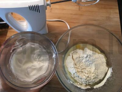 Biskvitinis tortas su apelsinų sluoksniu Žingsnis 3