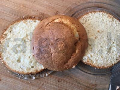 Biskvitinis tortas su apelsinų sluoksniu Žingsnis 8