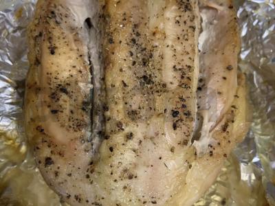 Kepta vištienos krūtinėlė su pipirais pagrindine nuotrauka