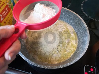 Kreminė jūros gėrybių sriuba Žingsnis 4