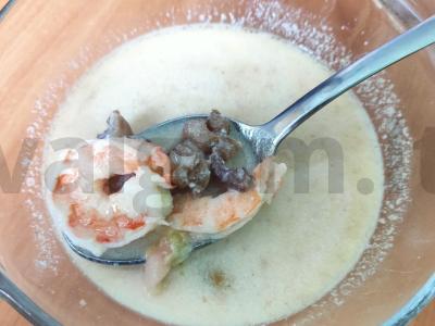 Kreminė jūros gėrybių sriuba pagrindine nuotrauka