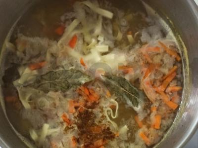 Sriuba su kiaušinių makaronais ir daržovėmis Žingsnis 2