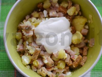 Salotas „Rūkyta“ su vištiena ir bulvėmis Žingsnis 5