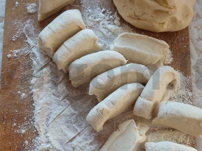 Dešrelės tešloje pagal mano močiutės receptą Žingsnis 2