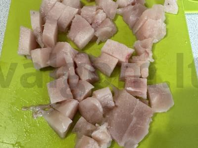 Troškinti daržovės su vištiena ir grybais vakarienei Žingsnis 4