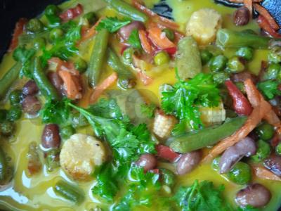 Tostai su pesto padažu, parmezanu ir karibų mišiniu Žingsnis 3