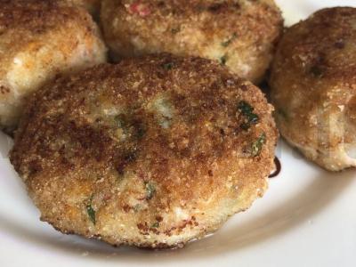 Žuvies kotletai pagrindine nuotrauka